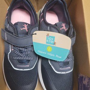 Lilly & Dan Childrens sz 2  Black & Pink